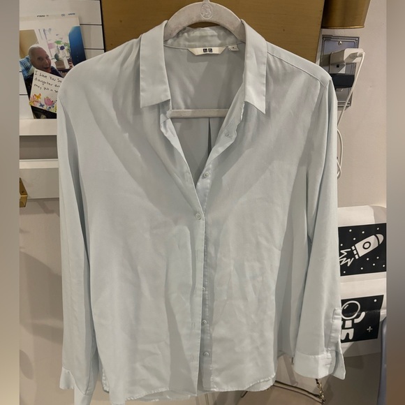 Bundle of two blouse tops - Picture 5 of 5